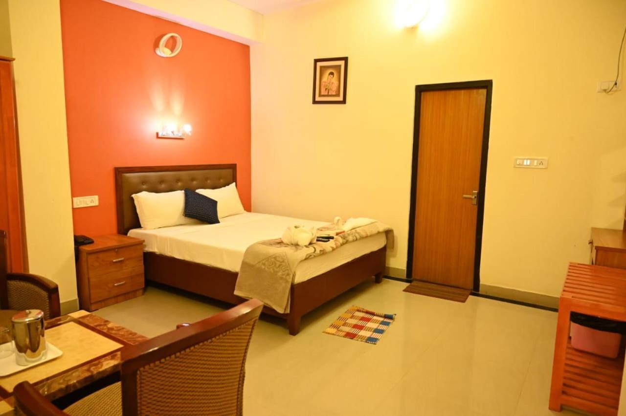 Blue Sea Hotel Port Blair Bagian luar foto